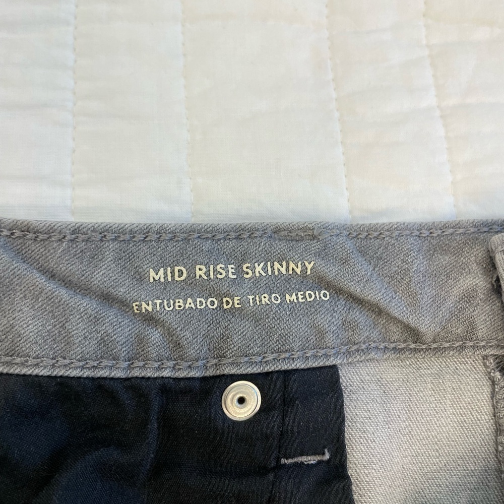 Universal Thread Grey Jeans size 14 - Picture 7 of 8